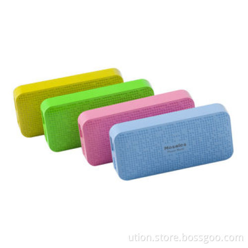 External power bank 5600mAh with 4 LED flashlights, DR-06 input/output voltage of 5V 1000mAh